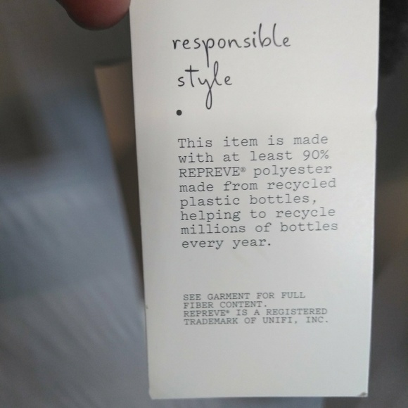 Scarf - Picture 4 of 5